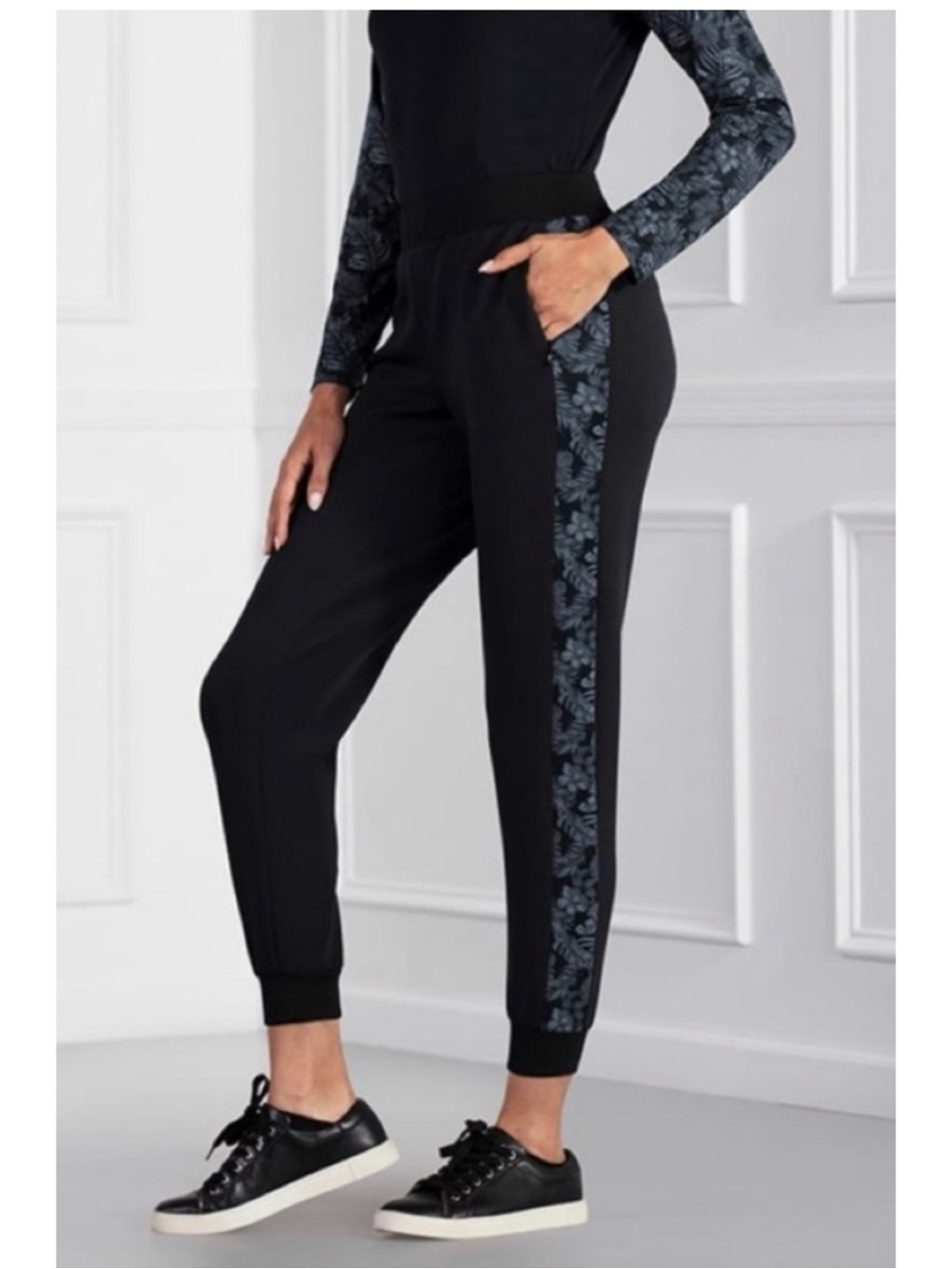 PXG aloha golf joggers black NEW medium limited edition collection